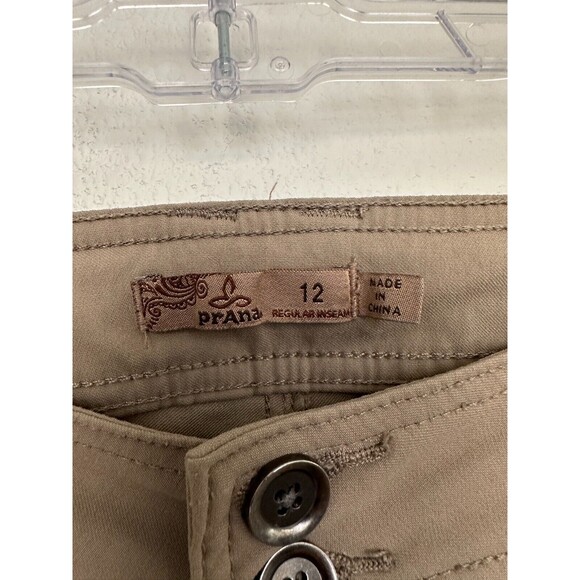 Prana Halle Pant Straight Leg Cargo Convertible Capri Beige Hiking Women Size 12 - Picture 5 of 11